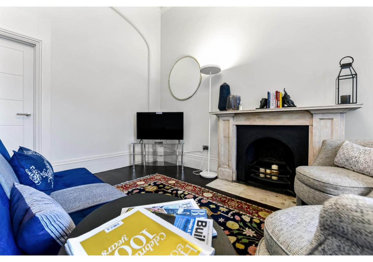 Upscale Urban Haven: Luxury Flat Lägenhet London Exteriör bild